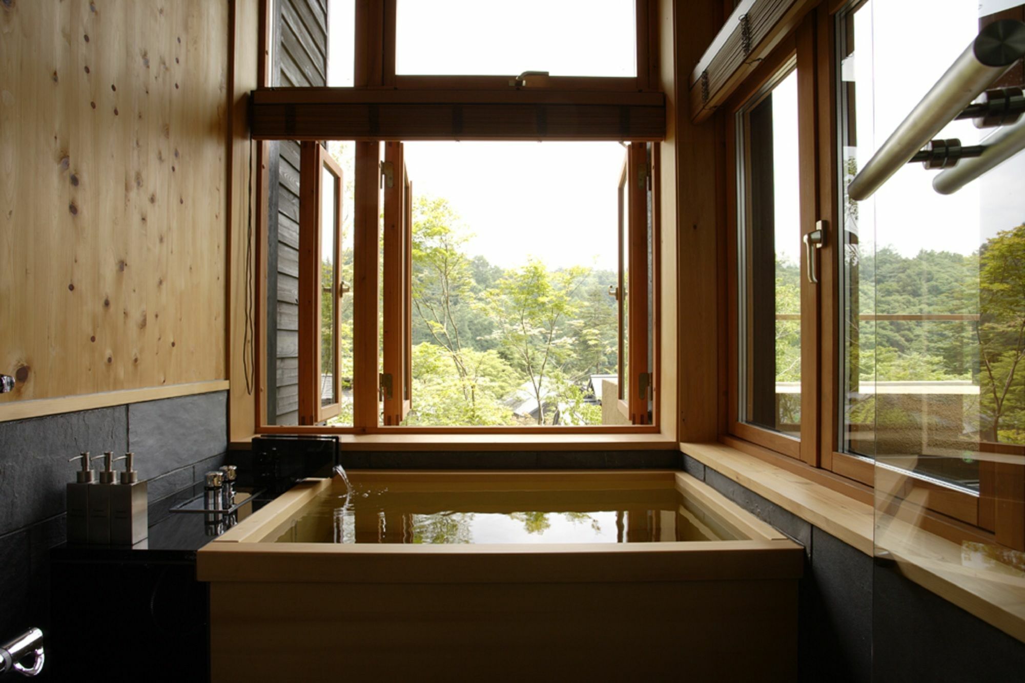 Hoshinoya Karuizawa Villa Екстериор снимка